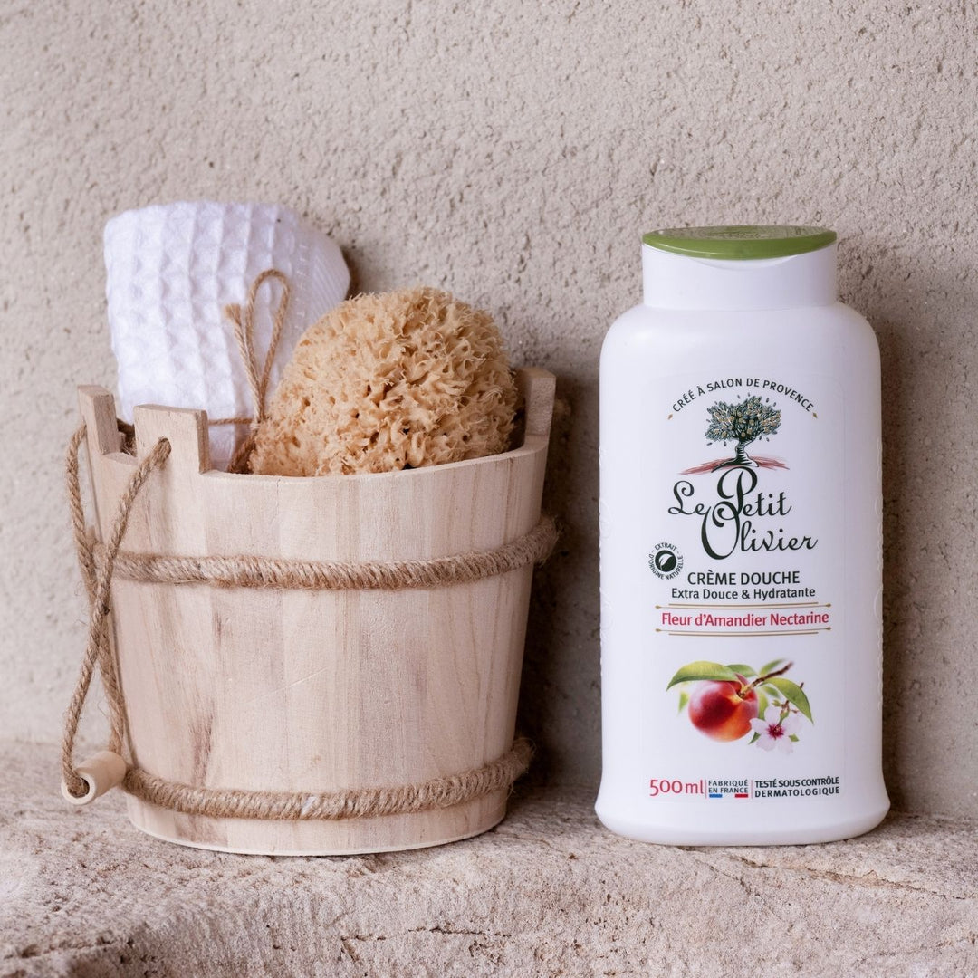 Almond Blossom Nectarine Shower Cream