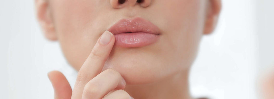 Hand & Lip Duets