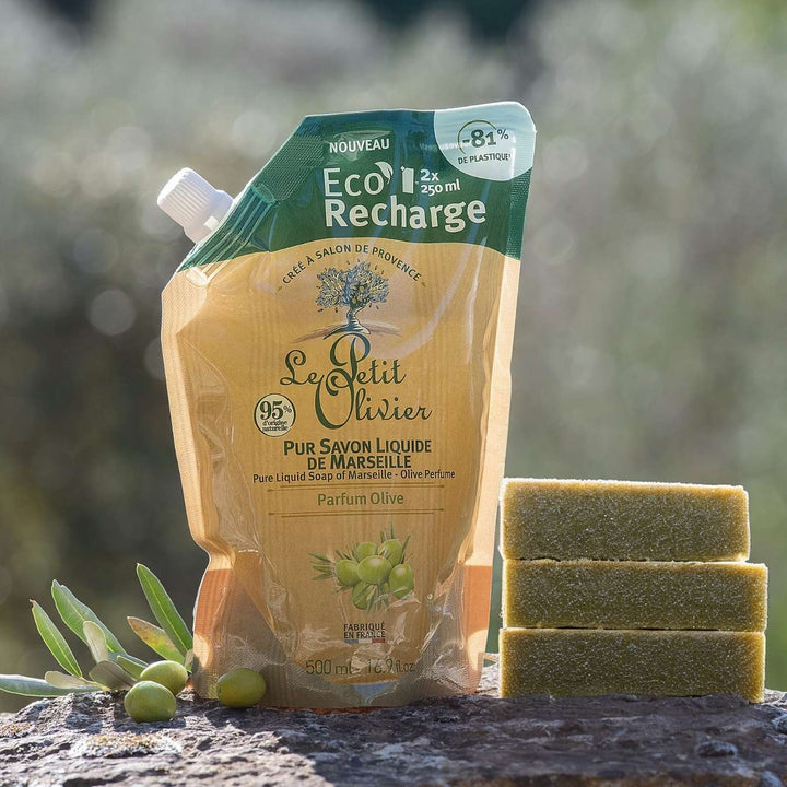 le petit olivier eco recharge pur savon liquide de marseille olive produit