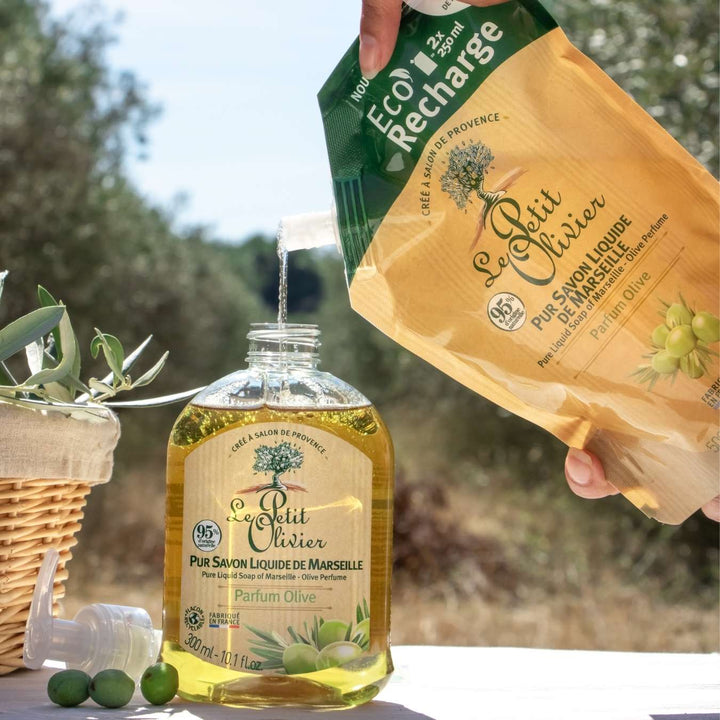le petit olivier eco recharge pur savon liquide de marseille olive utilisation 2